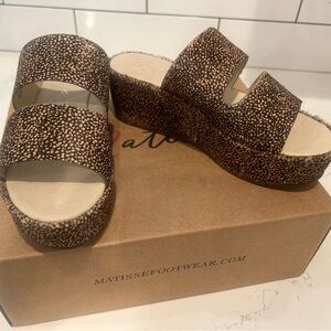 Women’s Matisse Platforms, size 7